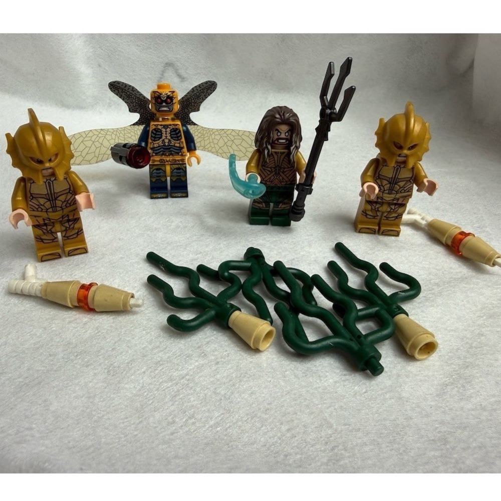 Lego‎ Battle of Atlantis X4 Minifigures Aquaman Parademon Atlantean Guards Lot